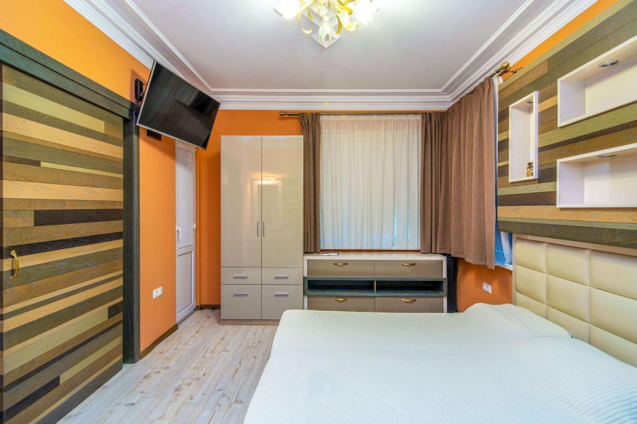 Central Shabby Chic Flat Close To Paid Parking Lejlighed Varna Eksteriør billede
