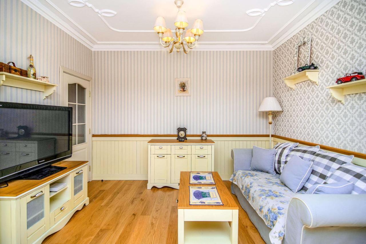 Central Shabby Chic Flat Close To Paid Parking Lejlighed Varna Eksteriør billede