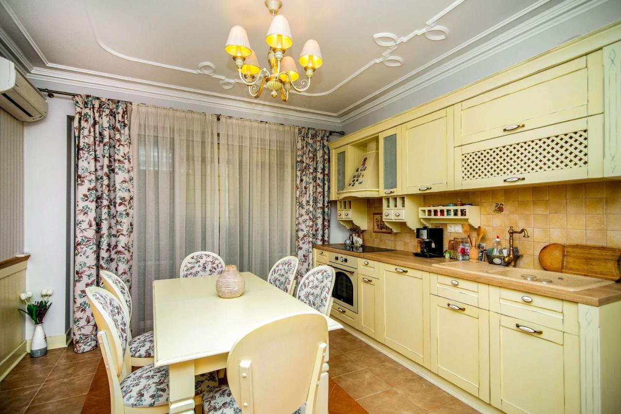 Central Shabby Chic Flat Close To Paid Parking Lejlighed Varna Eksteriør billede